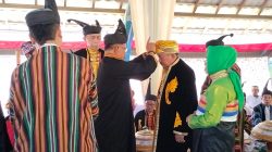 Bupati Butur, Ridwan Zakariah Dianugerahi Gelar ‘Mia Ogena Pomalaa Wuna Isara Barata Kulisusu’ dari Kesultanan Buton