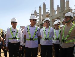 Menteri Diktisaintek Tinjau Progres Pembangunan SMA Unggul Garuda di Konawe Selatan
