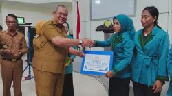 Wali Kota Baubau Serahkan Hadiah Lomba KEDAI 2026