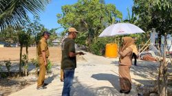 Dinas Kominfo Baubau Tinjau Lokasi Pembangunan Penguat Sinyal di Kelurahan Waborobo